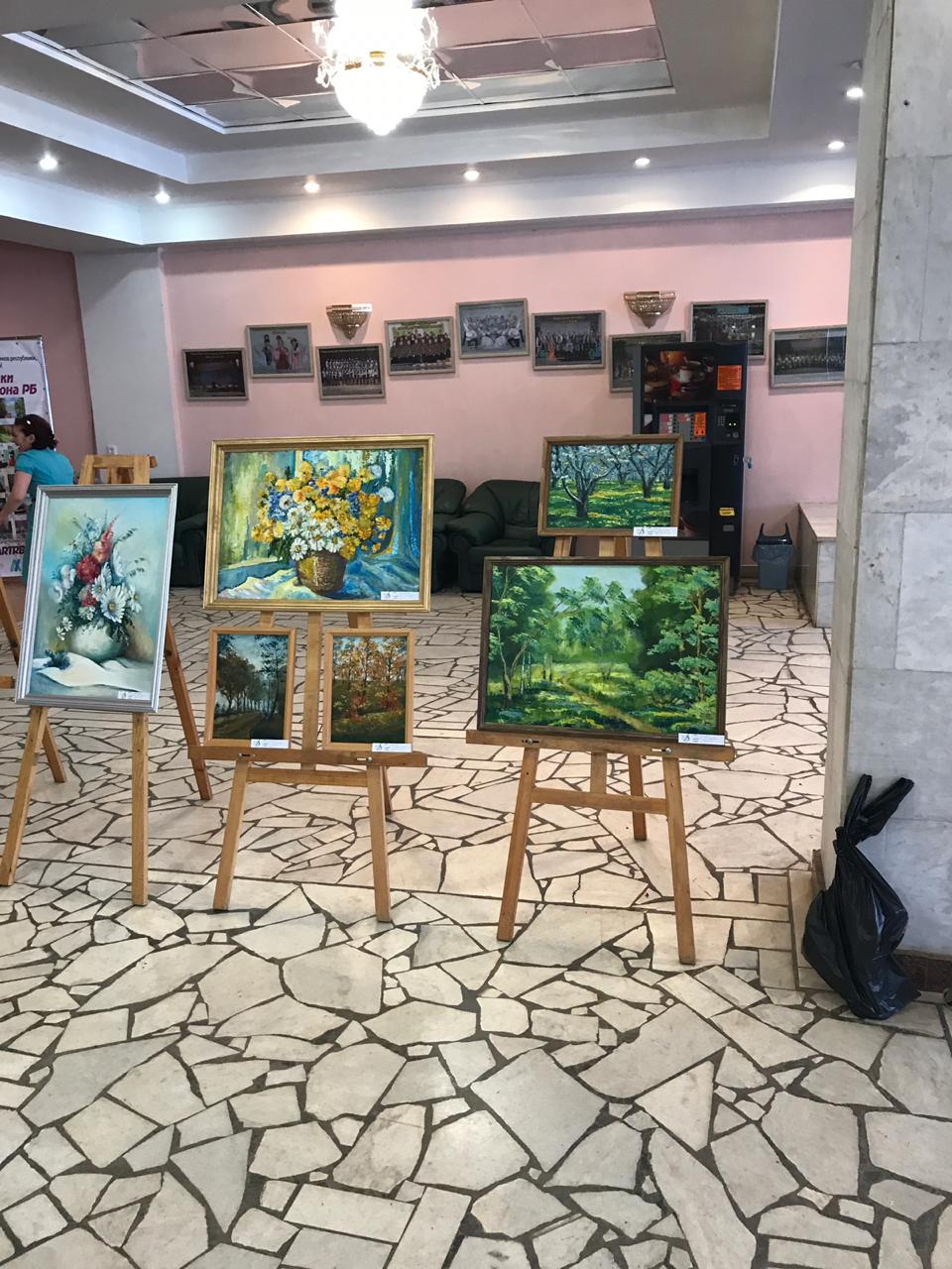 Художественный тур проекта «Любимые художники Башкирии»: выставка художников в Доме культуры г. Дюртюли