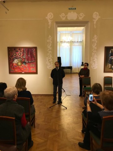 На открытии персональной выставки башкирского художника Рашита Хабирова