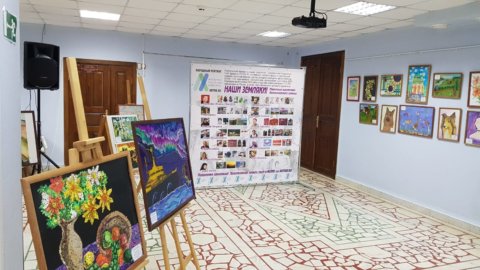 Художественный тур проекта №50 – творческая встреча с художниками в Белокатайском районе!