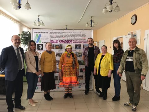 Художественный тур проекта №57 – творческая встреча с художниками в Калтасинском районе!