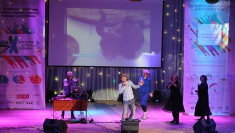 Художественный тур проекта №35 – творческая встреча с художниками в Бураевском районе!