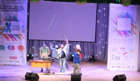 Художественный тур проекта №35 – творческая встреча с художниками в Бураевском районе!