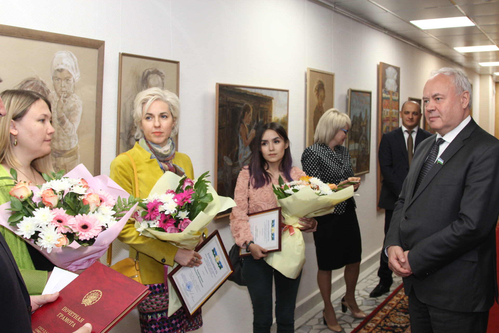В Государственном Собрании состоялось открытие выставки работ башкирских художников
