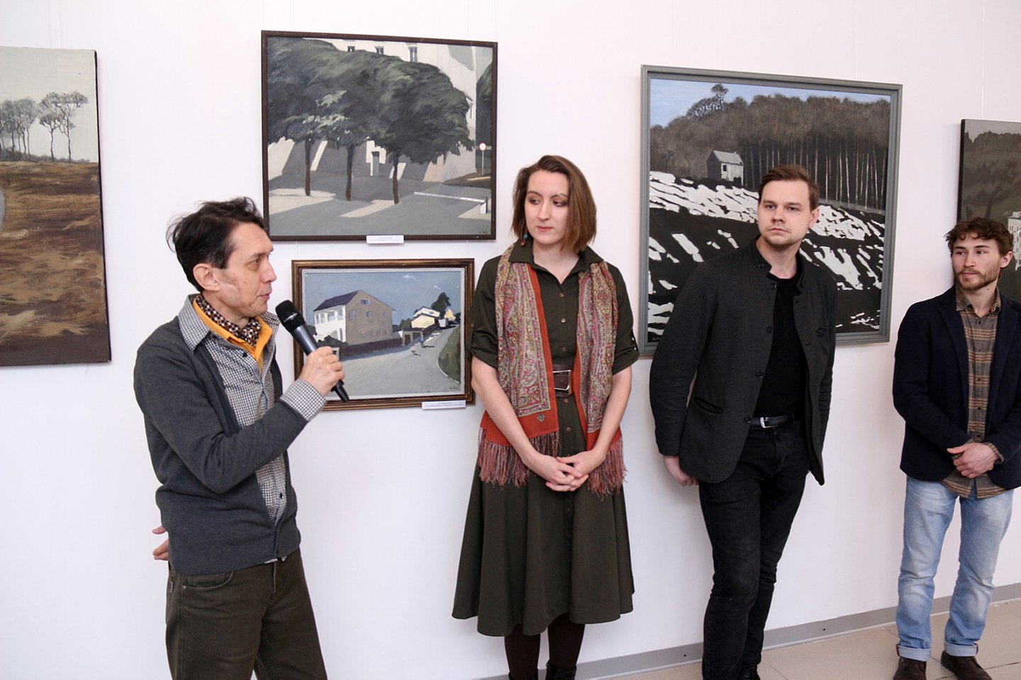 Открытие выставки «Взгляд»: художники Данис Ахметов, Лидия Кириллова и Артём Новосёлов