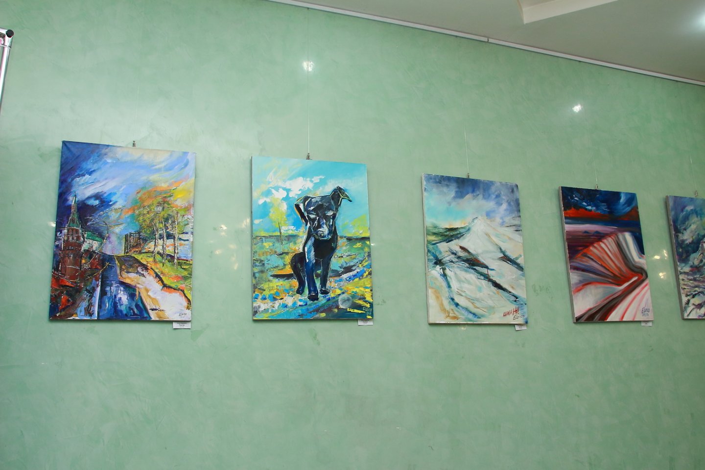 «Божественная комедия»: открылась персональная выставка работ Елены Верёвкиной