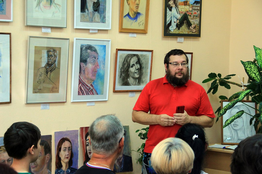 «Лица»: художественная выставка портретных работ башкирских художников