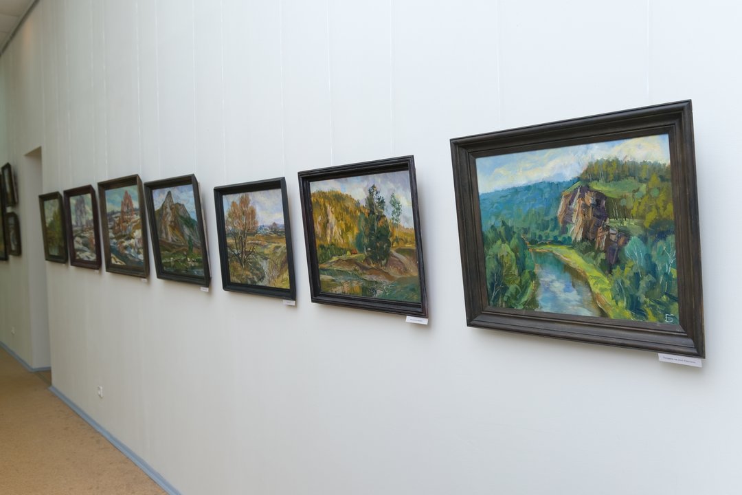«На родной земле»: персональная выставка художника Эдуарда Басареева в Малом выставочном зале Союза художников Республики Башкортостан