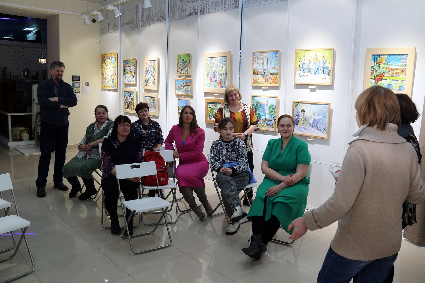 «Уфимский калейдоскоп»: персональная выставка уфимского художника Светланы Чистяковой